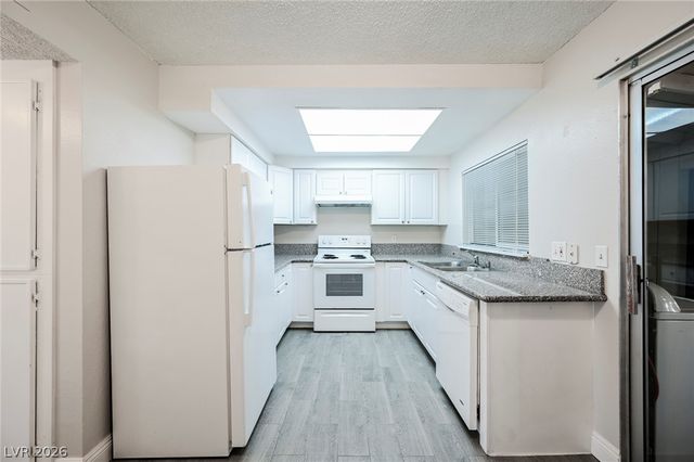4770 Topaz Street 29, Las Vegas, NV 89121