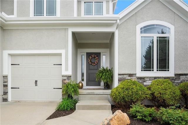 17354 S Legler Road, Olathe, KS 66062