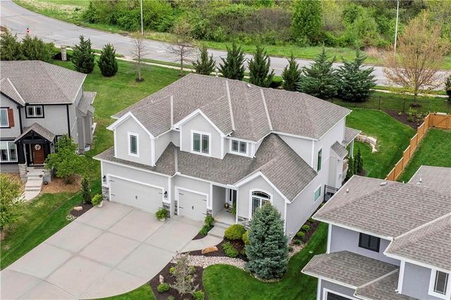 17354 S Legler Road, Olathe, KS 66062