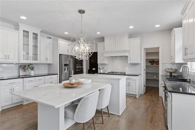 17354 S Legler Road, Olathe, KS 66062