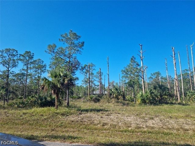 2309 Wellington AVE, Alva, FL 33920