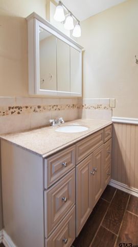 12845 Morningside Dr, Tyler, TX 75704