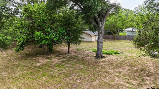 12845 Morningside Dr, Tyler, TX 75704