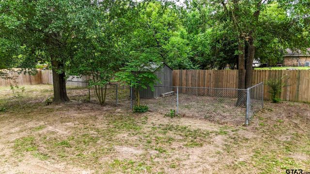 12845 Morningside Dr, Tyler, TX 75704