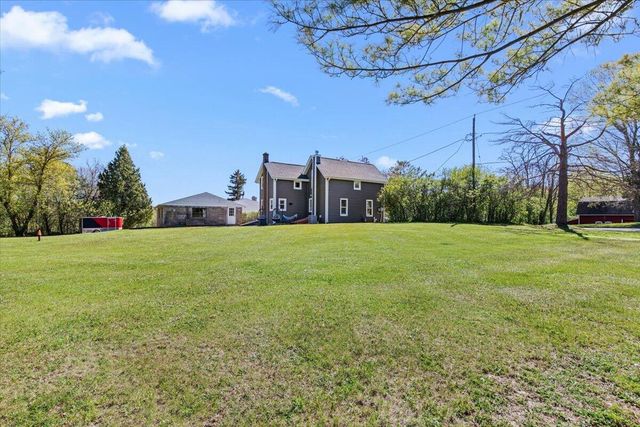 W301N9546 O Neil ROAD, Hartland, WI 53029