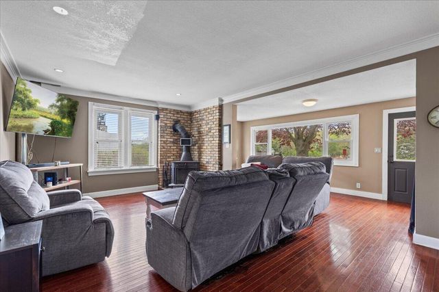W301N9546 O Neil ROAD, Hartland, WI 53029