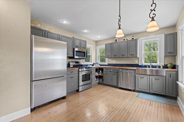 W301N9546 O Neil ROAD, Hartland, WI 53029