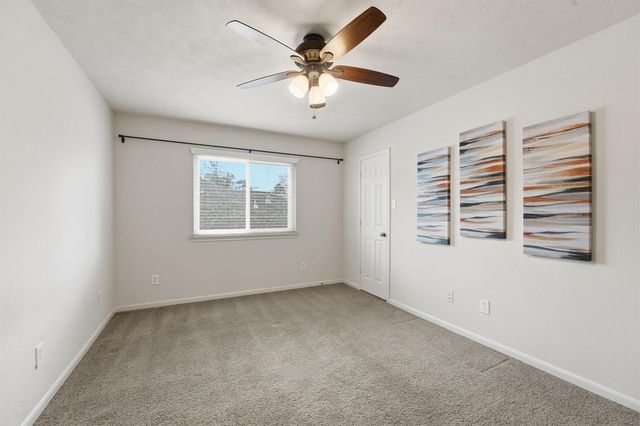 13926 Sawmill Run Lane, Houston, TX 77044