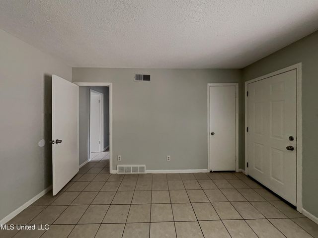 2920 Devon Circle, Horn Lake, MS 38637