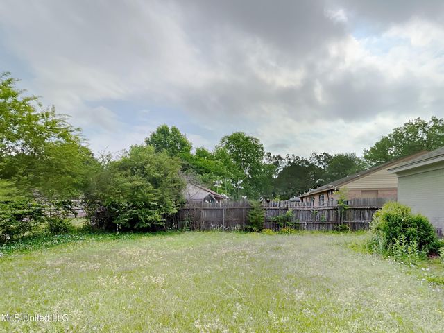 2920 Devon Circle, Horn Lake, MS 38637