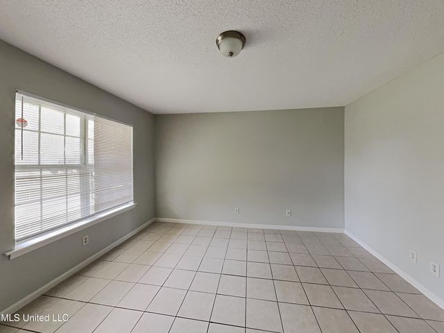 2920 Devon Circle, Horn Lake, MS 38637