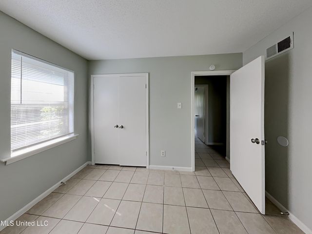 2920 Devon Circle, Horn Lake, MS 38637