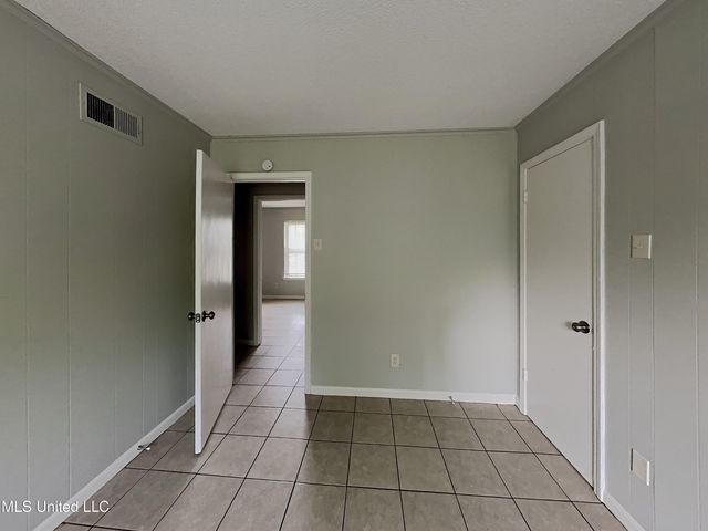 2920 Devon Circle, Horn Lake, MS 38637