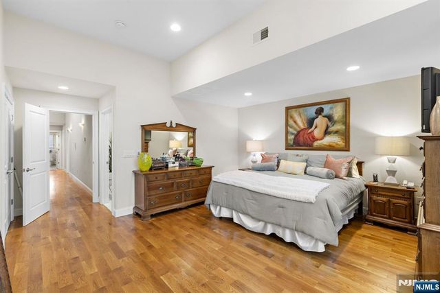440 Morningside Avenue B, Fairview, NJ 07022