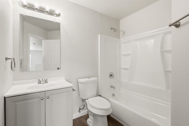 7301 Moon Ridge Court, Fort Worth, TX 76133