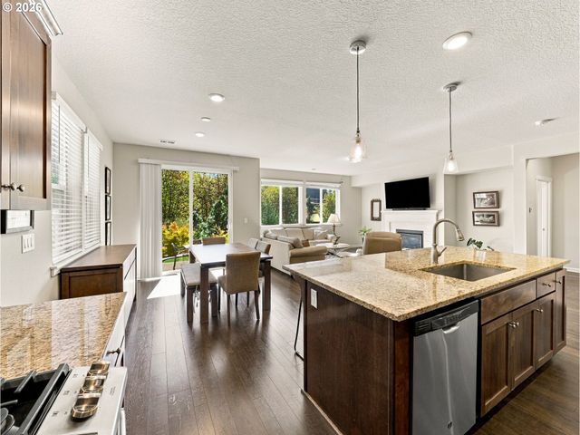 7110 Sw BARR Ln, Tualatin, OR 97062