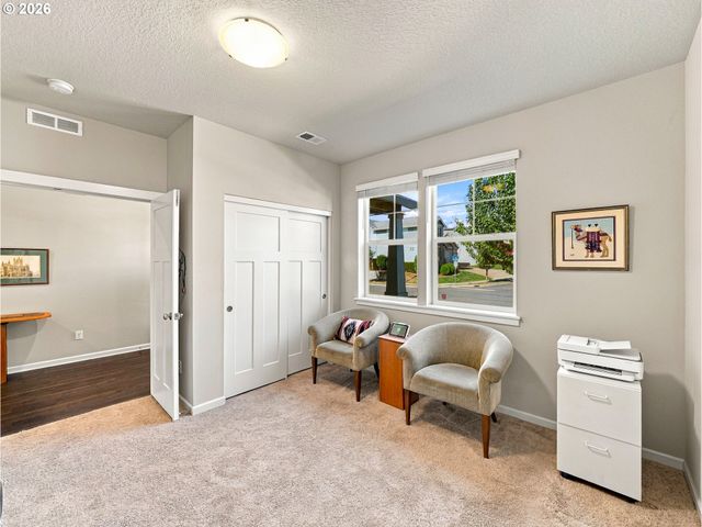 7110 Sw BARR Ln, Tualatin, OR 97062