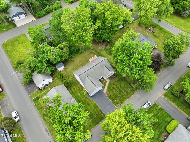 37 Oliver Street, Colonie, NY 12205