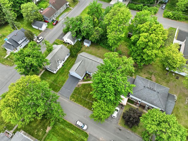 37 Oliver Street, Colonie, NY 12205
