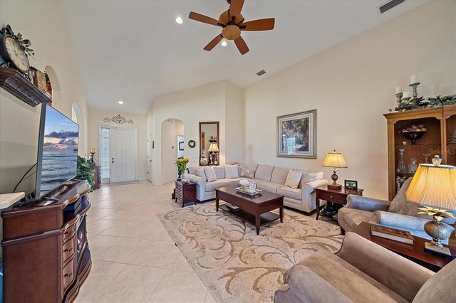 6540 TAILFEATHER WAY, Bradenton, FL 34203