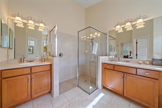 6540 TAILFEATHER WAY, Bradenton, FL 34203