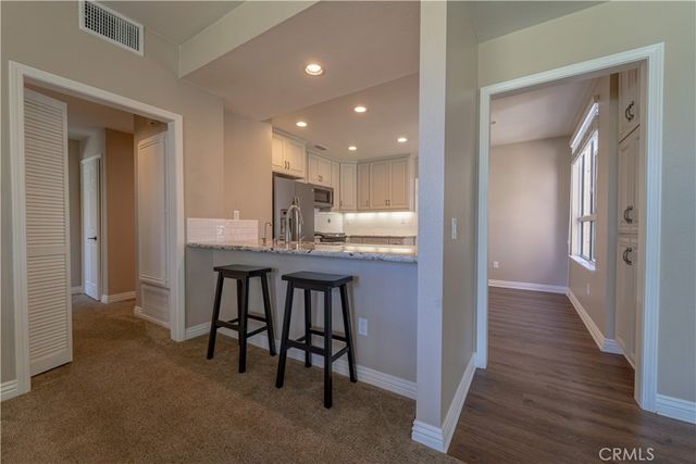405 Huyler Lane D, Simi Valley, CA 93065