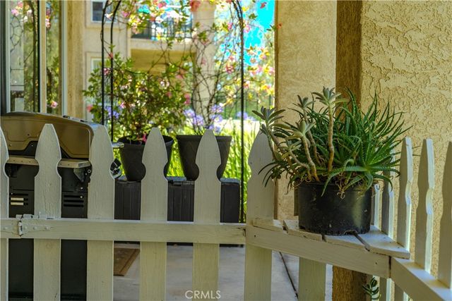 405 Huyler Lane D, Simi Valley, CA 93065