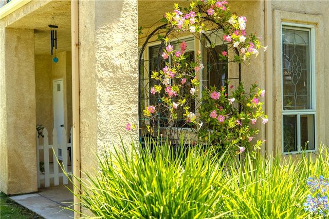 405 Huyler Lane D, Simi Valley, CA 93065
