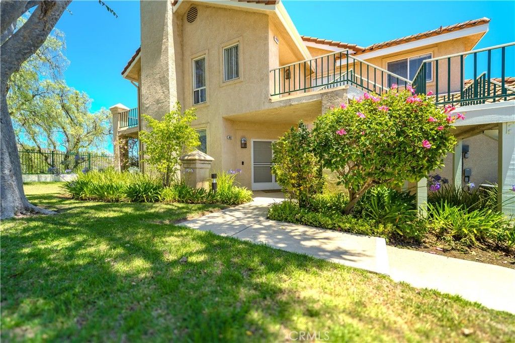 405 Huyler Lane D, Simi Valley, CA 93065