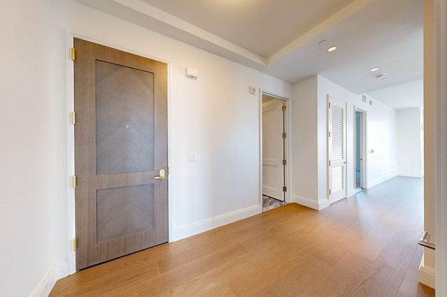 240 Devonshire Street 4512, Boston, MA 02110