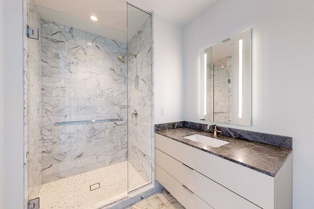 240 Devonshire Street 4512, Boston, MA 02110