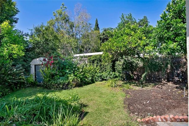 4425 Stern, Sherman Oaks, CA 91423