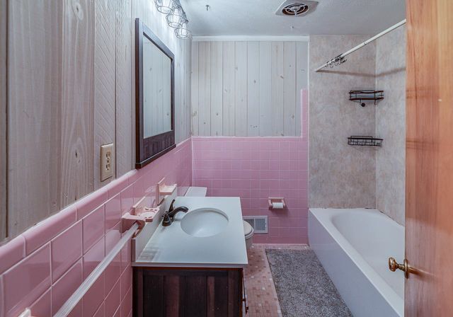 207 Maid Marion Drive, Union, SC 29379