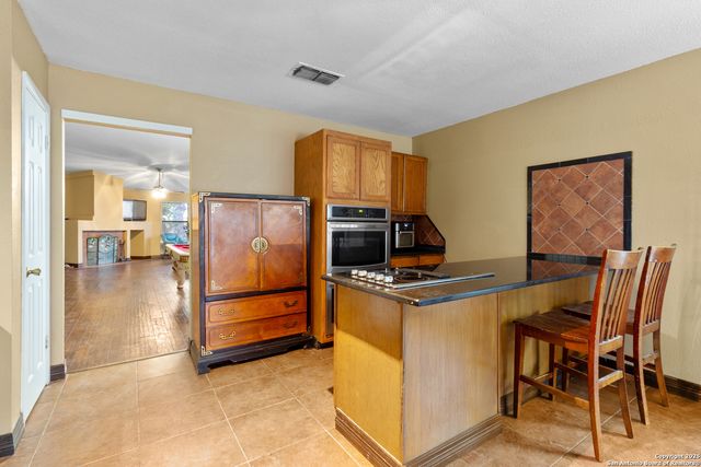 10522 horn, San Antonio, TX 78240