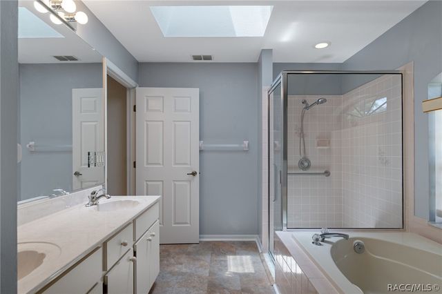 3116 N Stratham Point, Hernando, FL 34442