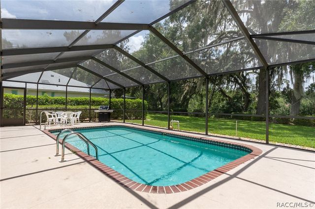 3116 N Stratham Point, Hernando, FL 34442