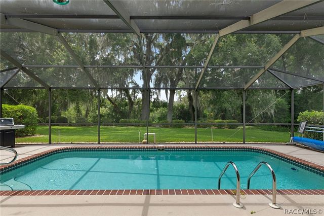 3116 N Stratham Point, Hernando, FL 34442