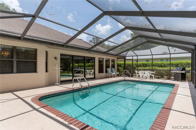 3116 N Stratham Point, Hernando, FL 34442