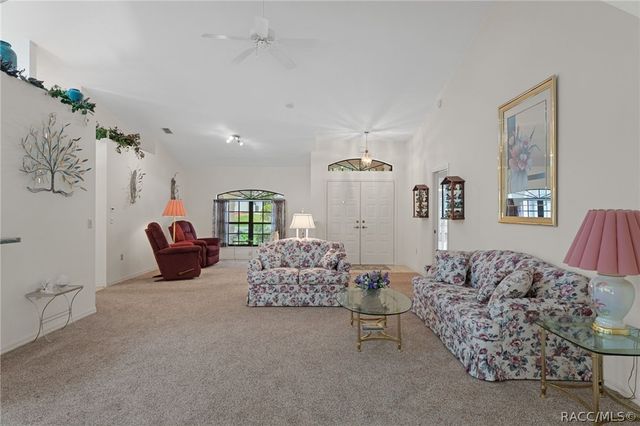 3116 N Stratham Point, Hernando, FL 34442