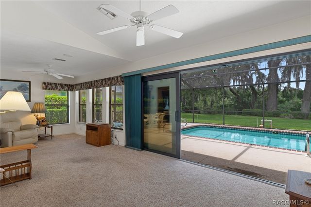 3116 N Stratham Point, Hernando, FL 34442