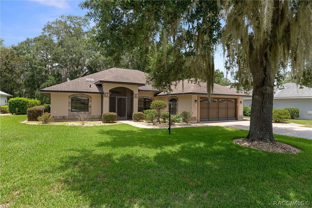 3116 N Stratham Point, Hernando, FL 34442