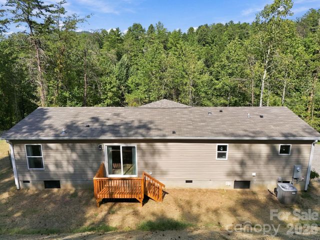 1001 Fisher Lane, Marshall, NC 28753