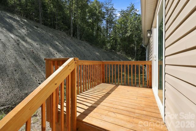1001 Fisher Lane, Marshall, NC 28753