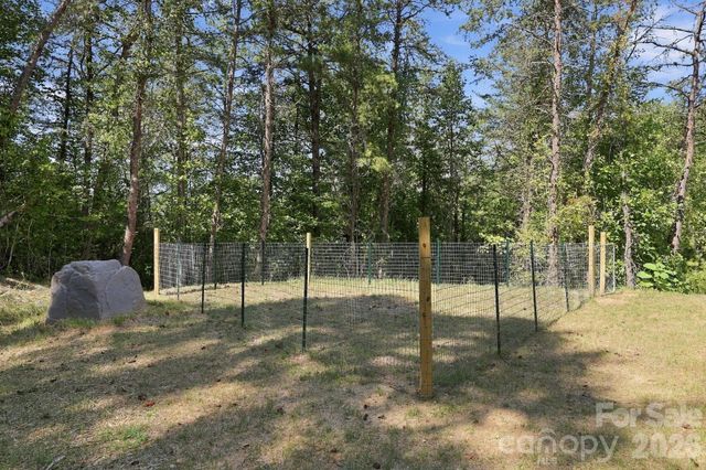 1001 Fisher Lane, Marshall, NC 28753