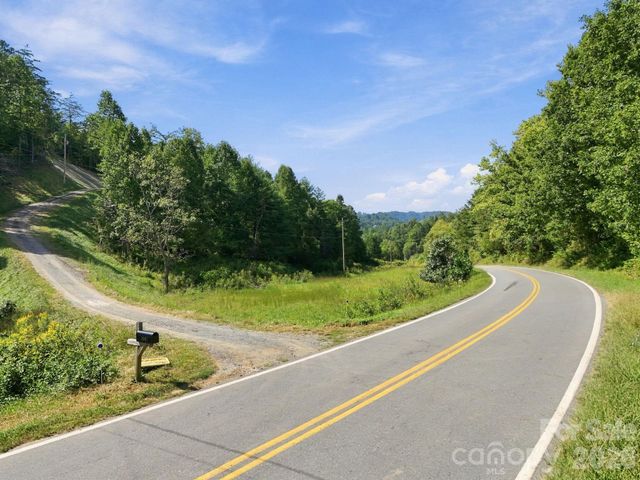 1001 Fisher Lane, Marshall, NC 28753