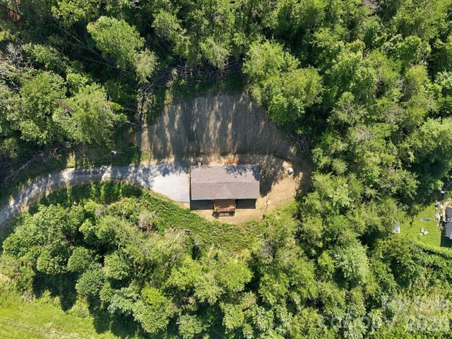 1001 Fisher Lane, Marshall, NC 28753