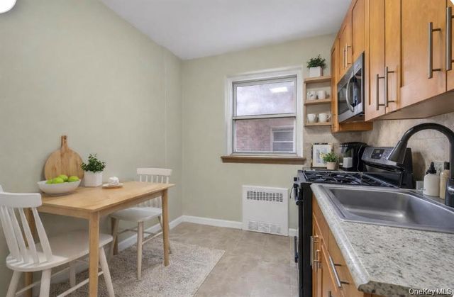 6360 102nd Street A18, Rego Park, NY 11374