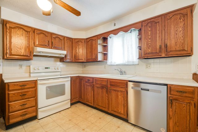 3930 Liebherr Drive 3930 Liebherr Drive, Beavercreek, OH 45430