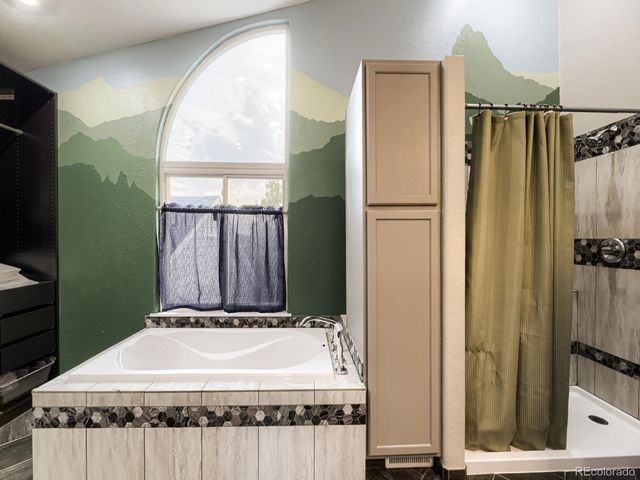 8370 Midsummer Lane, Elizabeth, CO 80107