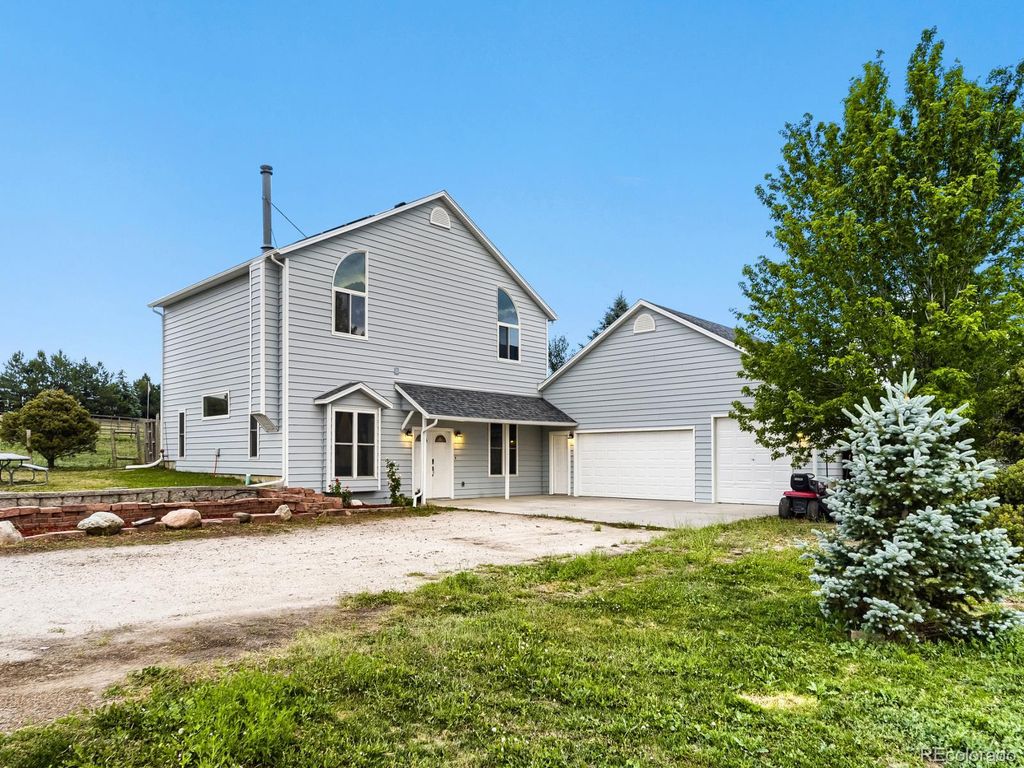 8370 Midsummer Lane, Elizabeth, CO 80107